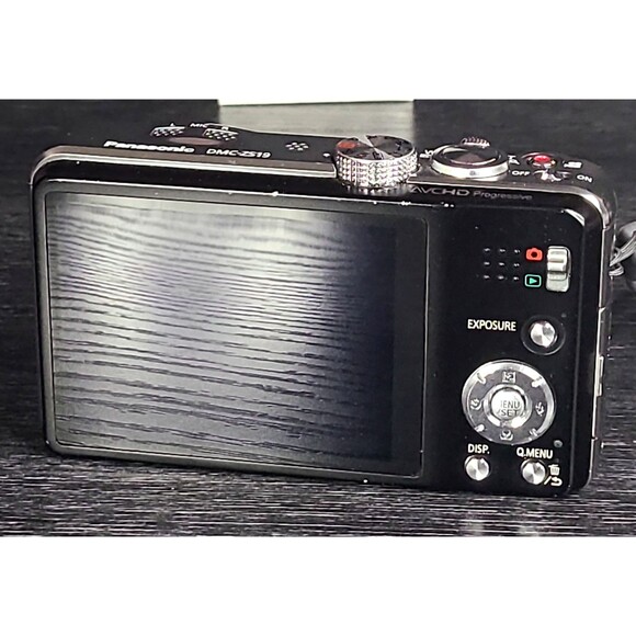 Panasonic LUMIX DMC-ZS19 14.1MP 32GB Digital Camera Bundle- Refurbished VG - Picture 5 of 13